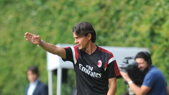 MILANELLO REPORT - Allenamento in corso: riscaldamento, corsa e stretching