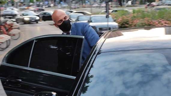 MN - Milan-Marin, il presidente del Cagliari Giulini ha lasciato l'hotel