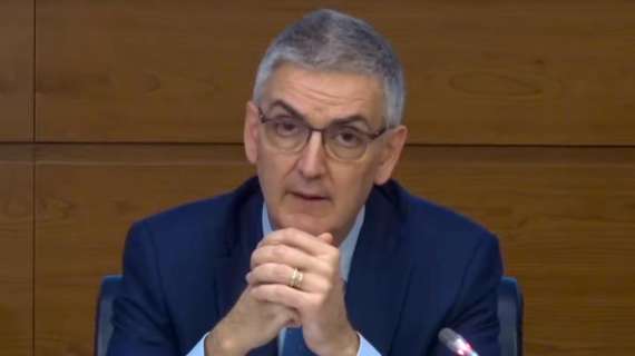 Coronavirus, Brusaferro e il ritorno alla normalità: "Si potrà andare al parco, ma non a fare festa"