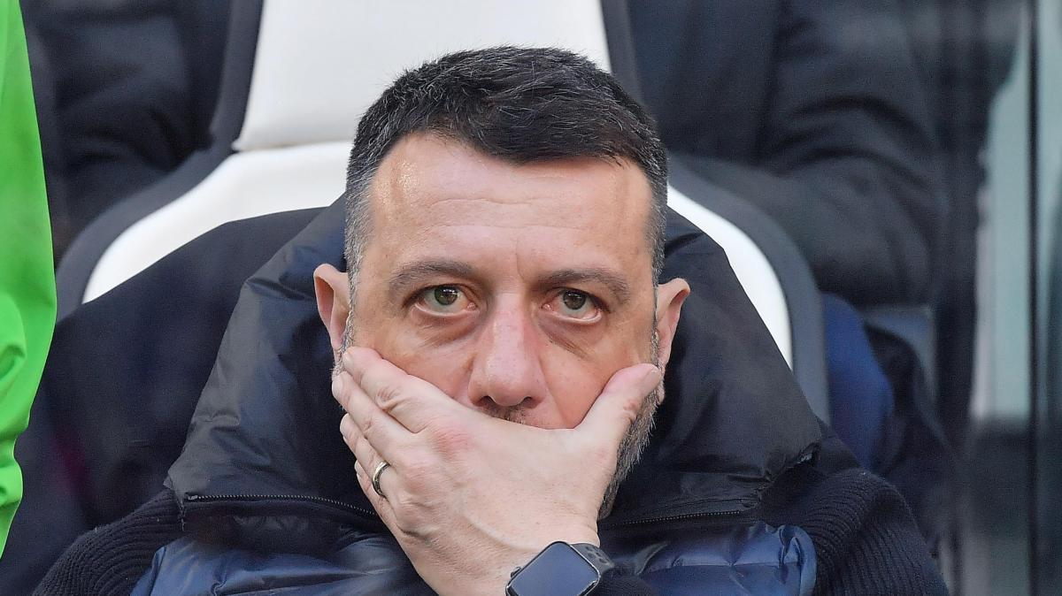 Presentato dal Torino l'allenatore per il dopo Baroni: è Roberto D'Aversa