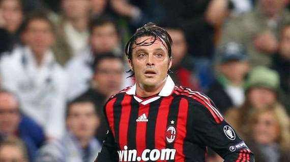 Oddo: "Dinho? Se gioca bene per me può uscire anche il sabato sera"