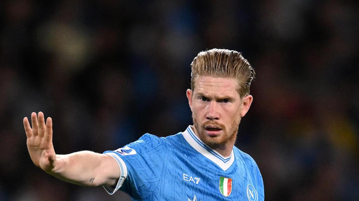 Napoli, De Bruyne: "Riabilitazione va bene, spero di correre presto"