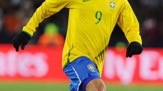 Ag. Luis Fabiano: "Milan? Ora pensa solo al Mondiale"