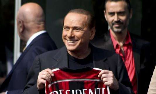 Primavera a Dubai, la gioia del presidente Berlusconi