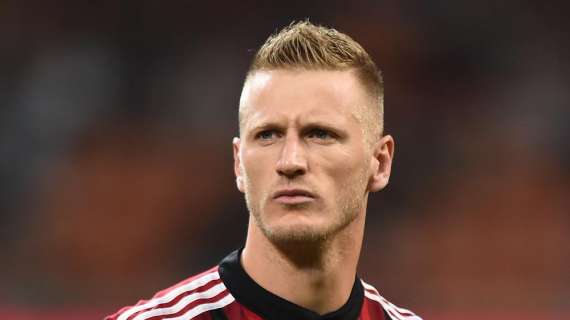 Milan, il Liverpool pensa ad Abate per sostituire Johnson