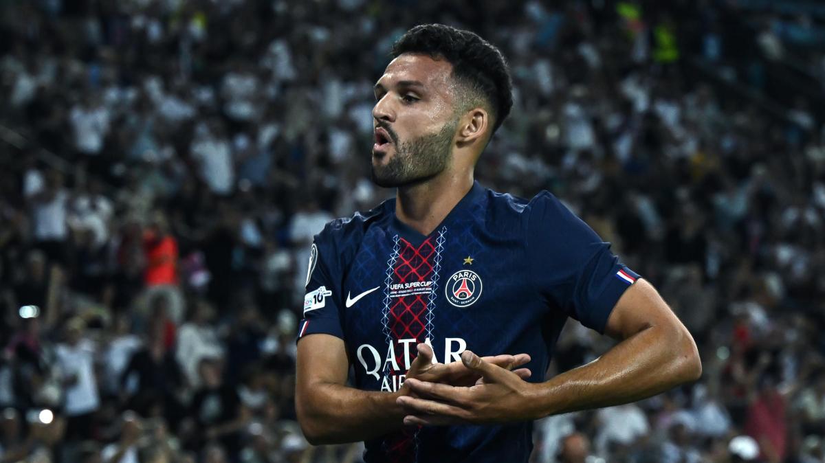 Tuttosport sul Milan: "Occhi su Gonçalo Ramos e Sorloth. I sogni restano Vlahovic e Lewa"