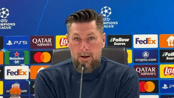 LIVE MN - Allenatore Feyenoord: "L'arbitro mi ha detto che Read ha lanciato il pallone contro Leao. Dopo il rosso a Theo abbiamo dominato"