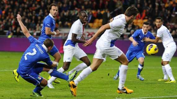 ESCLUSIVA MN - Per la difesa doppio obiettivo olandese