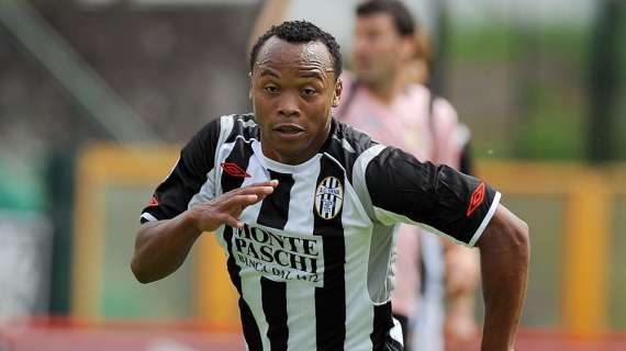 Zuniga, l'agente: "L'ho proposto al Milan"