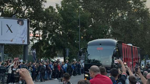 VIDEO MN - Milan arrivato a San Siro in pullman, alle 20:45 il derby