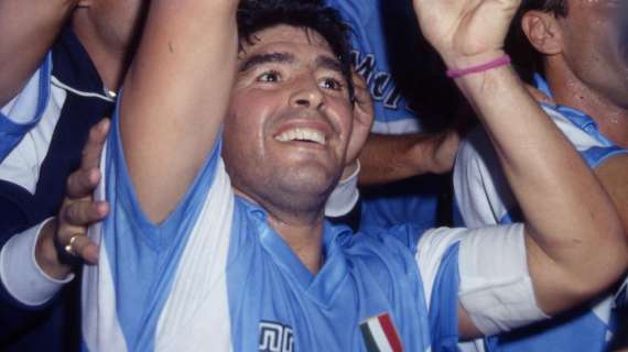 MN - San Siro, Tributo a Maradona: mostrato il video dei palleggi con il sottofondo Live is Life