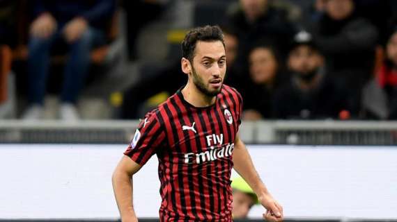 Milan, Bonaventura verso la conferma: Calhanoglu e Paquetà si giocano una maglia