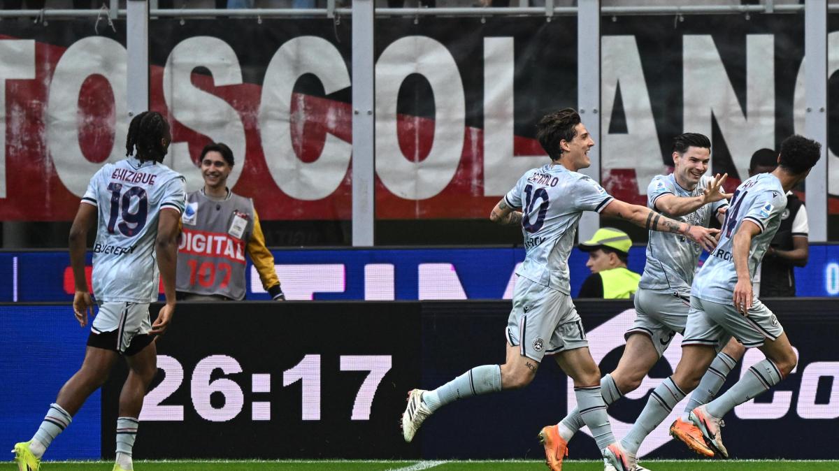 MN - Fischi assordanti di San Siro al termine del primo tempo