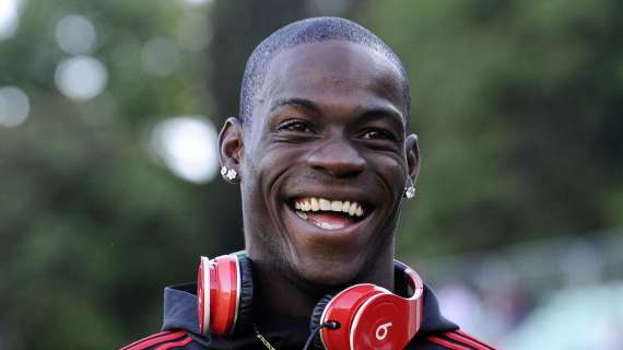 Milan Junior Camp: Venite! A chiamarvi è Mario Balotelli