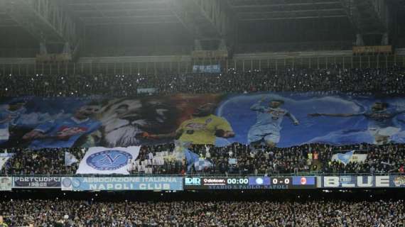 Il Mattino - Incidenti a Fuorigrotta: lancio di sassi, bombe carta e bottiglie