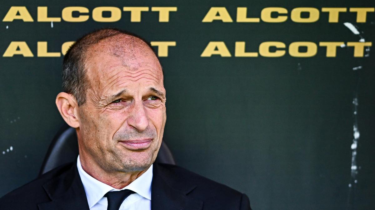 Anche Max Allegri alla sala del commiato per l'ultimo saluto a Igor Protti