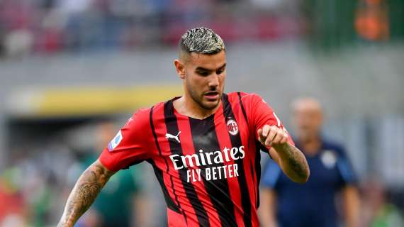 AS - Theo vuole restare al Milan: il club è pronto a blindarlo