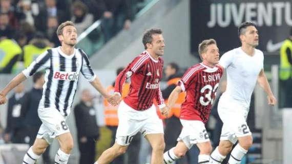 FOTO - Del Piero con la numero 10...del MIlan