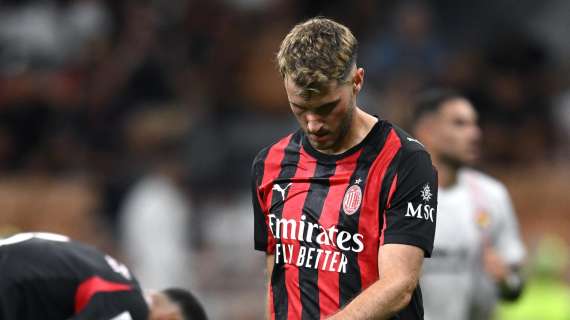 Gimenez è diventato un mistero: da "Santi subito" ai fischi di San Siro