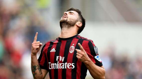 Cutrone esulta: "Stagione chiusa con una bella vittoria, buone vacanze e Forza Milan"