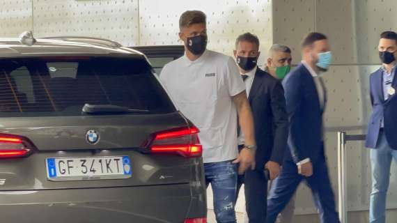 LIVE MN - Giroud atterrato a Milano: domani le visite mediche