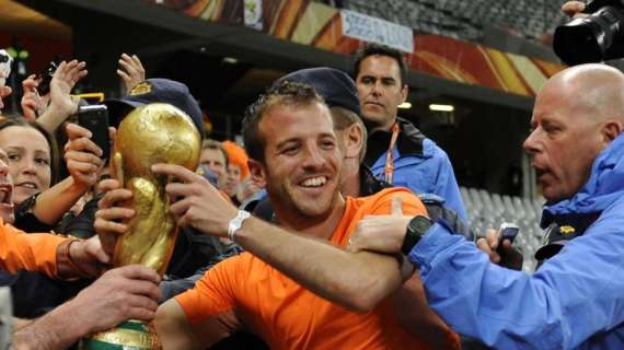 Milan, la "mezz'ala" può essere van der Vaart