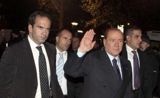 Berlusconi: "Non corteggio Tevez. Pato dovrebbe giocare di più"