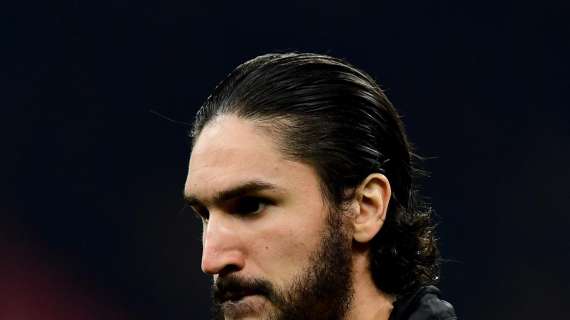 MIL-ROM (0-1): per Turpin ogni contatto è un giallo, ammonito anche Adli