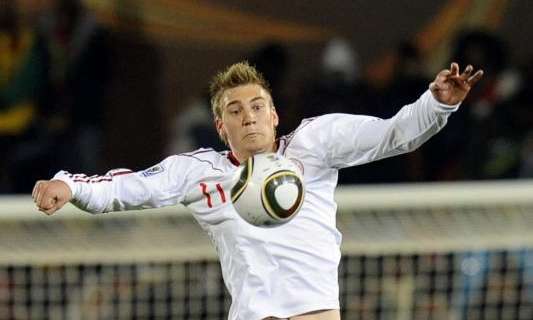 Milan, piace Bendtner: contatto con l'Arsenal