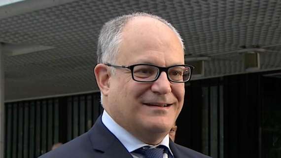 Coronavirus, ministro Gualtieri dopo il Def: "55 miliardi per le famiglie. Annullate aumento IVA