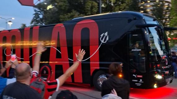 VIDEO MN - Arrivato a San Siro il pullman rossonero. Alle 21 la sfida col Lecce