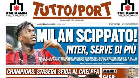 Tuttosport in apertura sulle milanesi: "Milan scippato! Inter, serve di più"