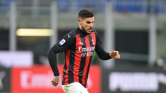 Ceccarini: "Il Milan non si ferma più sul mercato: si cerca un vice Theo Hernandez"