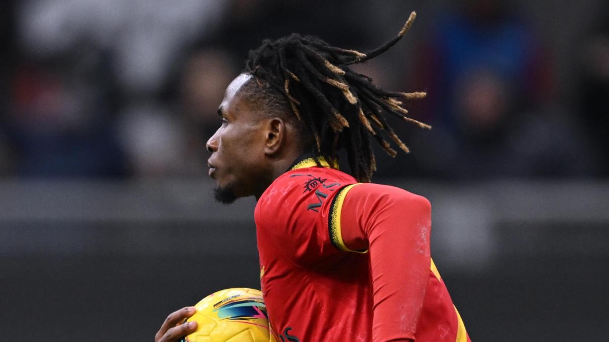 Guidi: “Costa 26 milioni: il Fulham non ha rinunciato all’idea di tenersi Chukwueze, ma vuole trattare”
