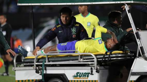 Grave infortunio per Neymar: rottura del crociato anteriore e del menisco