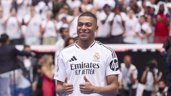 Ancelotti: "Inserire Mbappé nel Real non sarà un problema, si adatterà a noi" 