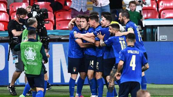 Italia-Spagna, gli azzurri... in azzurro. Divisa bianca per la Spagna