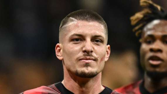 Giroud squalificato, ennesima nuova chance per Luka Jovic in attacco