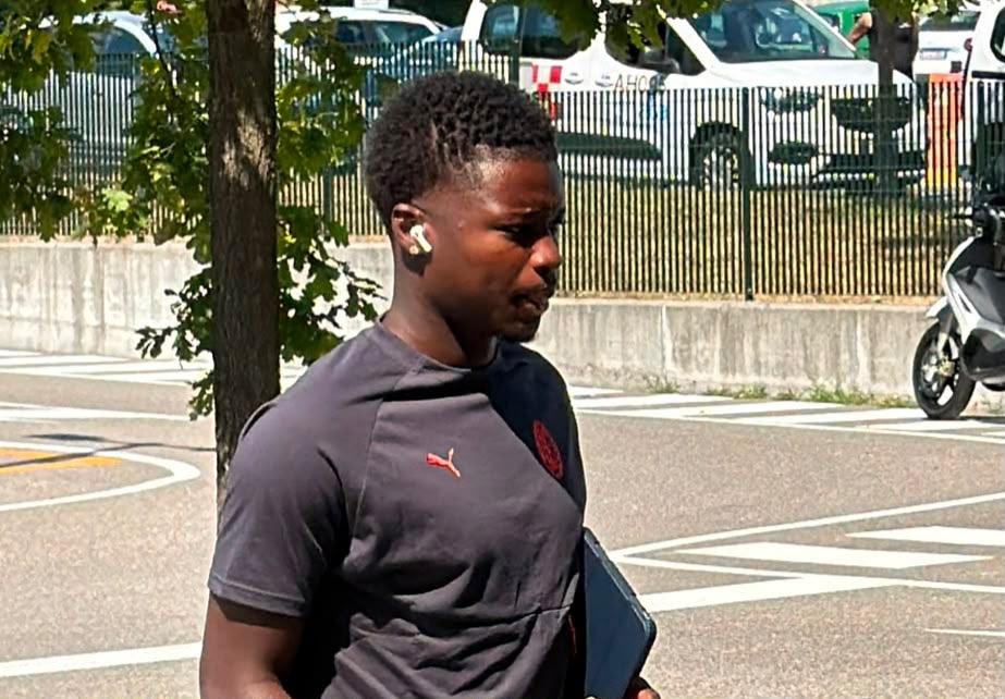 Milan, in uscita anche Cissè, Moretto: "Ha buone chance di andare in prestito al Torino"