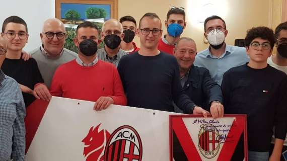 Il Milan Club 'Franco Baresi' di Castronovo di Sicilia accoglie il capitano: "Emozioni uniche!"