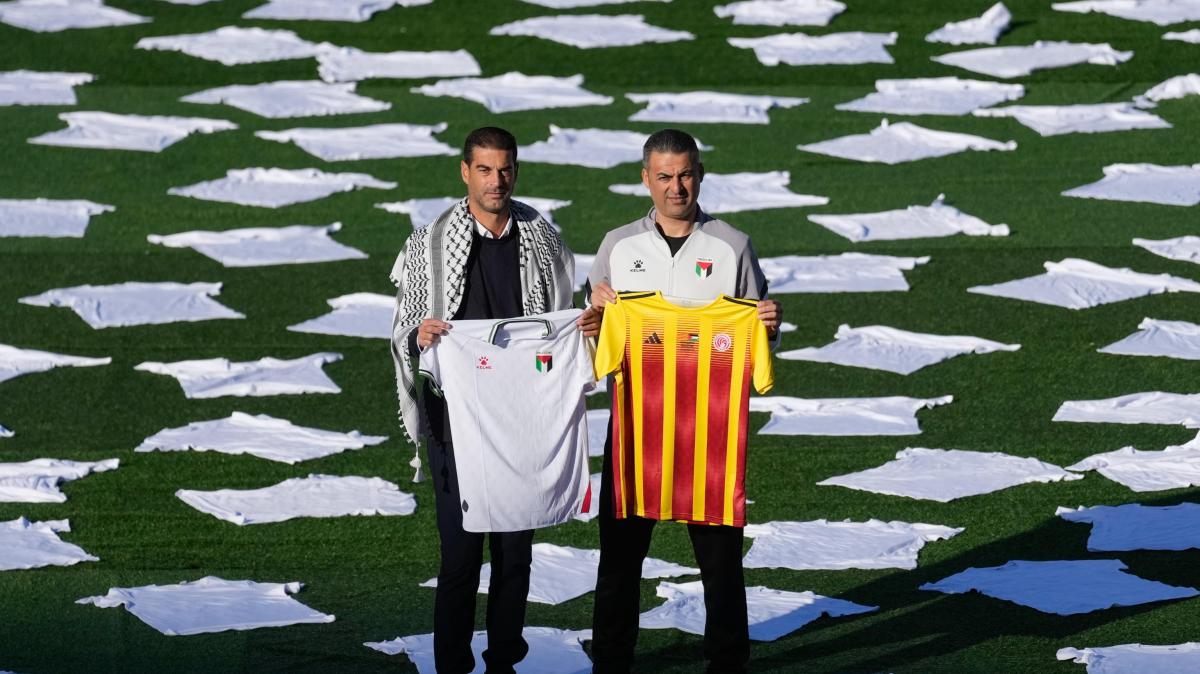 L'Aiac assegna una "Panchina d'oro" speciale al ct palestinese Ehab Abu Jazar