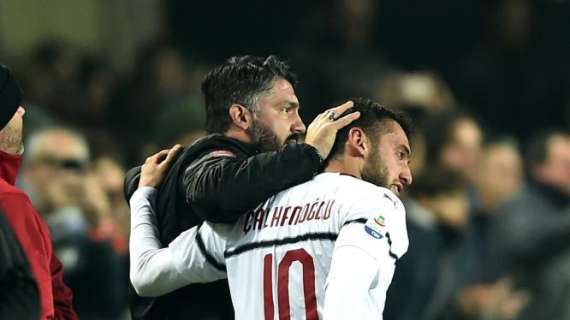 La dedica di Çalhanoglu: "Grazie mister, forza Milan"