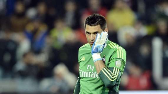 Amelia a Sky: "Questi rigori non li darei mai, l'ha cercato lui"