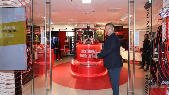AC Milan inaugura un nuovo spazio rossonero in stazione centrale