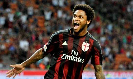 Luiz Adriano: "Io e Bacca abbiamo tutto per essere una bella coppia. Ibra? La sua storia nel calcio parla per lui"