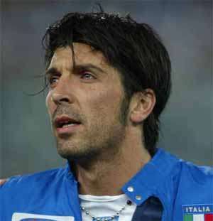 BUFFON: "Nel 2006 potevo andare al Milan"