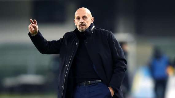 Di Carlo a DAZN: "Piatek fa un colpo di kung fu, punizione di Biglia irregolare. Entrambi da togliere, scandaloso"