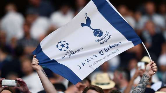 Il Tottenham su Piero Hincapié: pronta un'offerta da 30 milioni