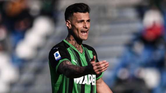 Gazzetta - Intesa con Origi, ma servono italiani: il Milan non molla Scamacca