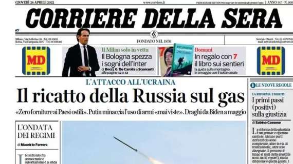 Il Corriere della Sera apre così: "Il Milan solo in vetta"